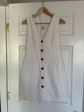 a new day White Button-Front V-Neck Mini Dress